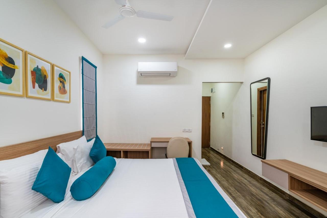 Skyla Studios & Suites - Hitech City Hyderabad Eksteriør billede